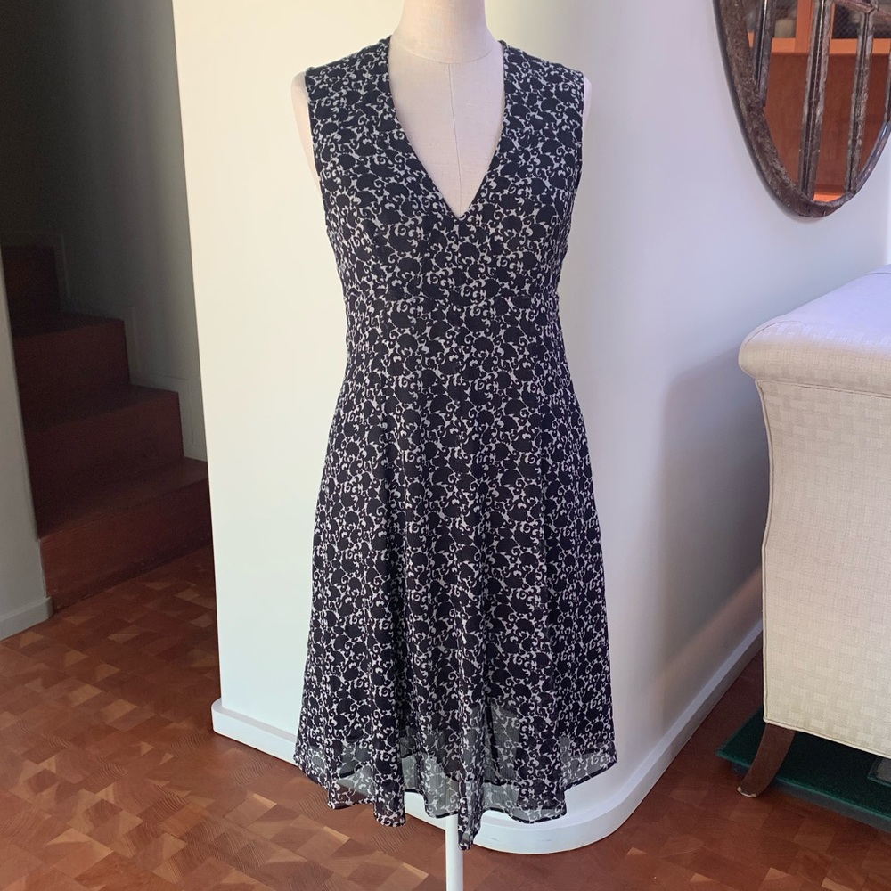 ❤️ Derek Lam Sleeveless 100% silk dress